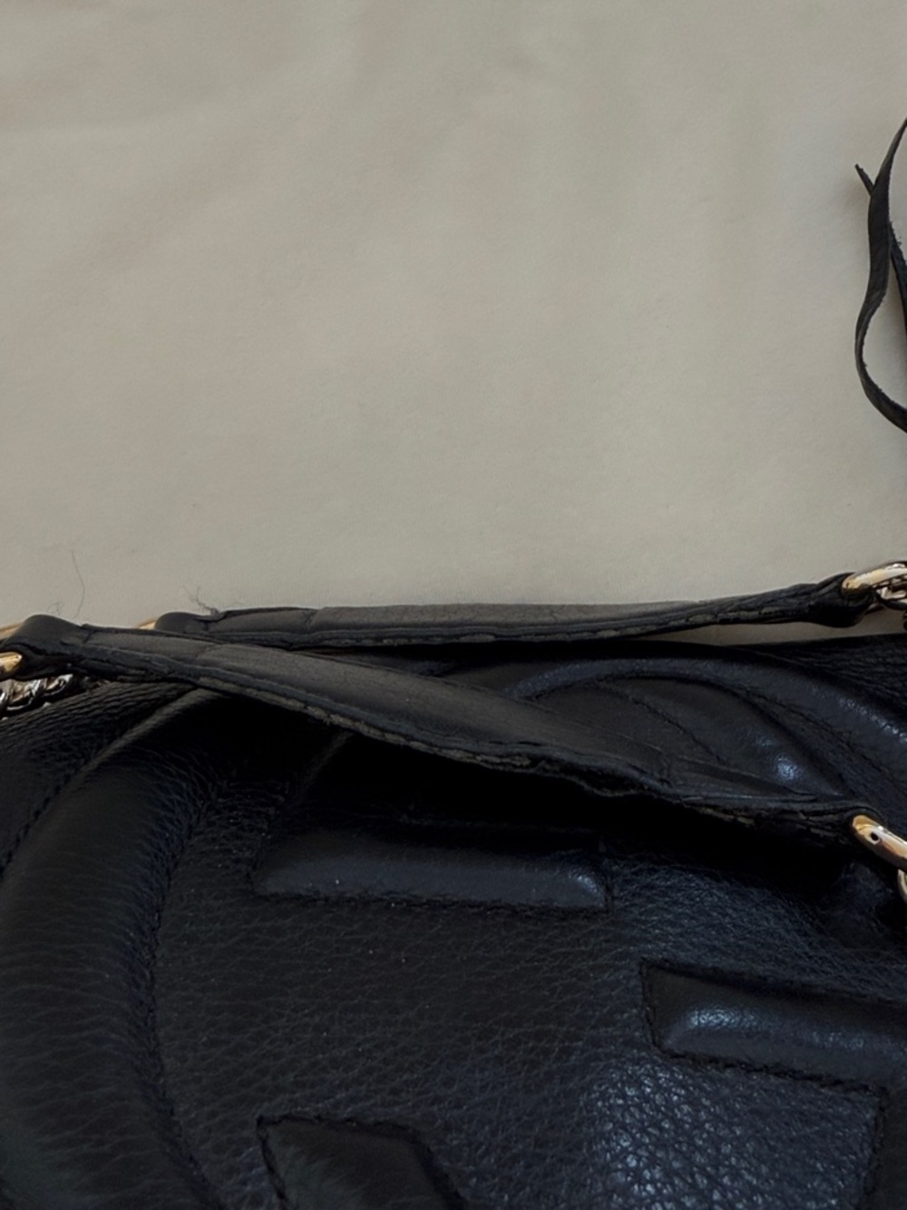 Gucci Black Leather Shoulder Bag - Picture 8 of 12